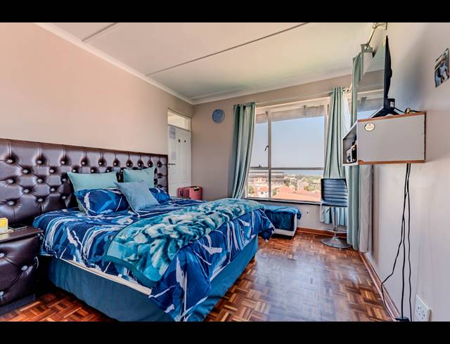 3 BEDROOM FLAT FOR SALE IN MORNINGSIDE